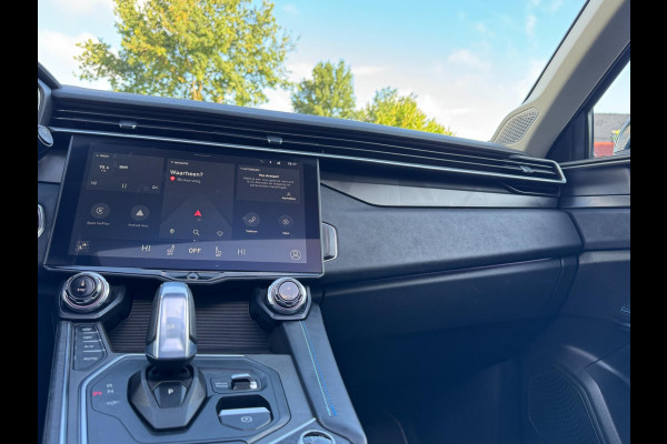 Lynk & Co 01 1.5 PLUGIN HYBRID / PANORAMADAK / CRUISE / CAMERA / NAVI / CARPLAY / ELEKTR. KLEP / DRAADL LADER / ECC / PDC