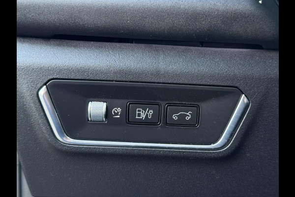 Lynk & Co 01 1.5 PLUGIN HYBRID / PANORAMADAK / CRUISE / CAMERA / NAVI / CARPLAY / ELEKTR. KLEP / DRAADL LADER / ECC / PDC