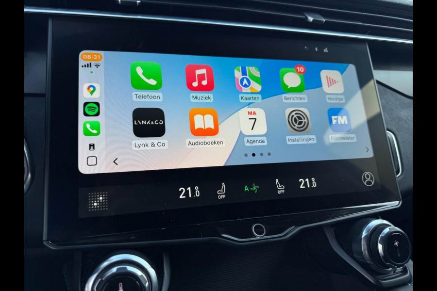 Lynk & Co 01 1.5 PLUGIN HYBRID / PANORAMADAK / CRUISE / CAMERA / NAVI / CARPLAY / ELEKTR. KLEP / DRAADL LADER / ECC / PDC