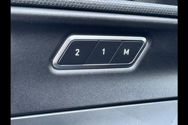 Lynk & Co 01 1.5 PLUGIN HYBRID / PANORAMADAK / CRUISE / CAMERA / NAVI / CARPLAY / ELEKTR. KLEP / DRAADL LADER / ECC / PDC