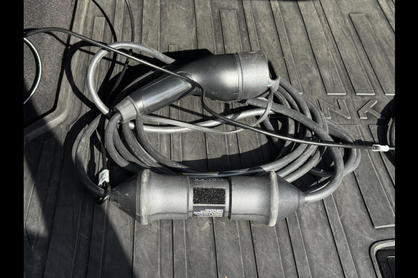 Lynk & Co 01 1.5 PLUGIN HYBRID / PANORAMADAK / CRUISE / CAMERA / NAVI / CARPLAY / ELEKTR. KLEP / DRAADL LADER / ECC / PDC