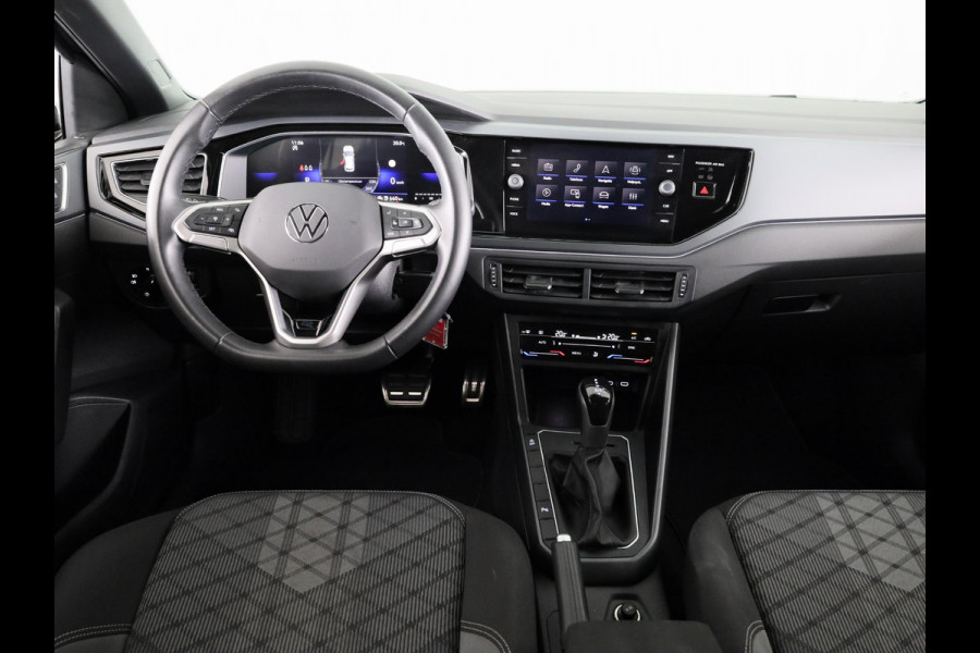 Volkswagen Taigo 1.0 TSI R-Line 116 pk Automaat (DSG) | Verlengde garantie | Navigatie via App | Parkeersensoren | LED koplampen | Black Style pakket | R-Line |