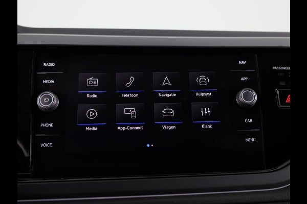 Volkswagen Taigo 1.0 TSI R-Line 116 pk Automaat (DSG) | Verlengde garantie | Navigatie via App | Parkeersensoren | LED koplampen | Black Style pakket | R-Line |