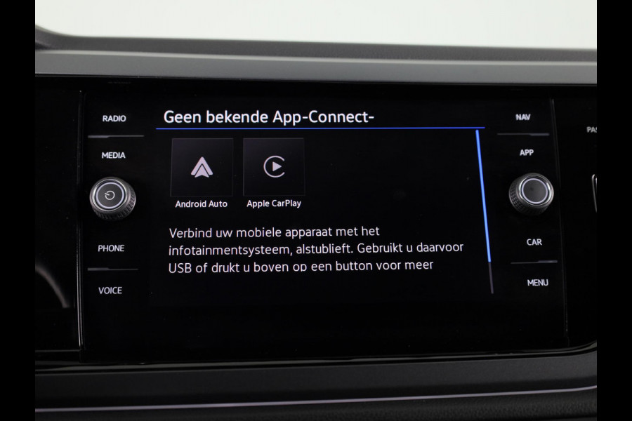 Volkswagen Taigo 1.0 TSI R-Line 116 pk Automaat (DSG) | Verlengde garantie | Navigatie via App | Parkeersensoren | LED koplampen | Black Style pakket | R-Line |