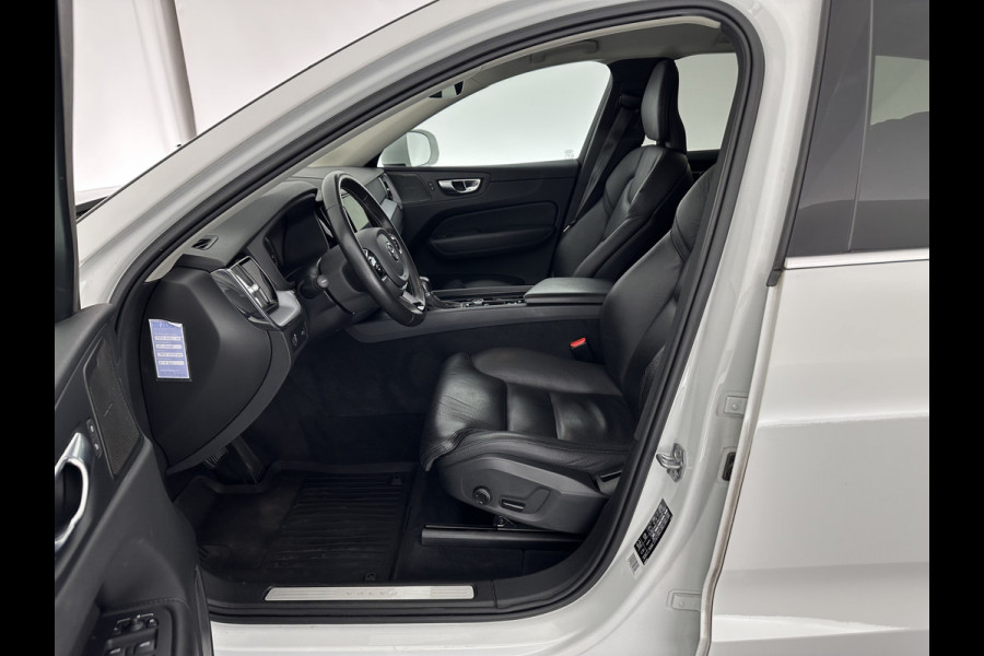 Volvo XC60 2.0 D4 Momentum Pro (INCL-BTW) Aut.*LUXURY-LEATHER | HARMAN/KARDON-AUDIO | HEATED-SPORTSEATS | NAVI-FULLMAP | CRUISE | CAMERA | LANE-ASSIST | BLIS | PDC | ECC | CARPLAY | DIGI-COCKPIT | SIPS | TOWBAR | 18''ALU*