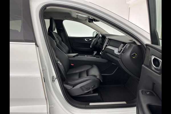 Volvo XC60 2.0 D4 Momentum Pro (INCL-BTW) Aut.*LUXURY-LEATHER | HARMAN/KARDON-AUDIO | HEATED-SPORTSEATS | NAVI-FULLMAP | CRUISE | CAMERA | LANE-ASSIST | BLIS | PDC | ECC | CARPLAY | DIGI-COCKPIT | SIPS | TOWBAR | 18''ALU*