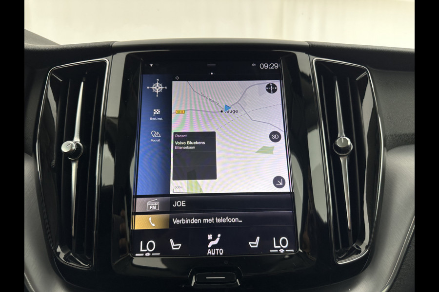 Volvo XC60 2.0 D4 Momentum Pro (INCL-BTW) Aut.*LUXURY-LEATHER | HARMAN/KARDON-AUDIO | HEATED-SPORTSEATS | NAVI-FULLMAP | CRUISE | CAMERA | LANE-ASSIST | BLIS | PDC | ECC | CARPLAY | DIGI-COCKPIT | SIPS | TOWBAR | 18''ALU*
