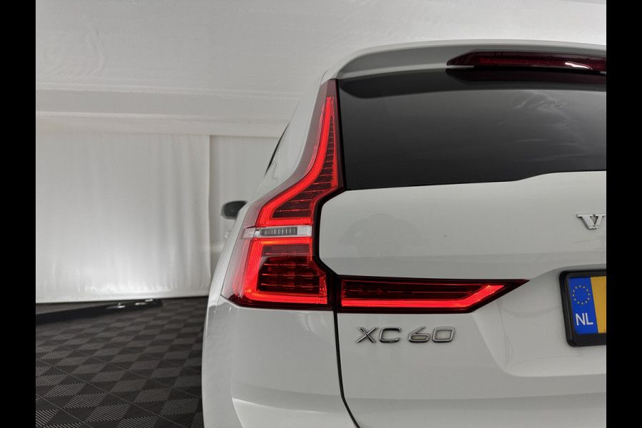 Volvo XC60 2.0 D4 Momentum Pro (INCL-BTW) Aut.*LUXURY-LEATHER | HARMAN/KARDON-AUDIO | HEATED-SPORTSEATS | NAVI-FULLMAP | CRUISE | CAMERA | LANE-ASSIST | BLIS | PDC | ECC | CARPLAY | DIGI-COCKPIT | SIPS | TOWBAR | 18''ALU*