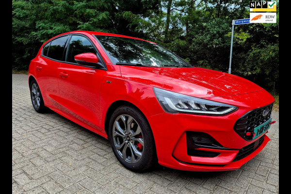 Ford Focus 1.0 EcoBoost Hybrid ST Line