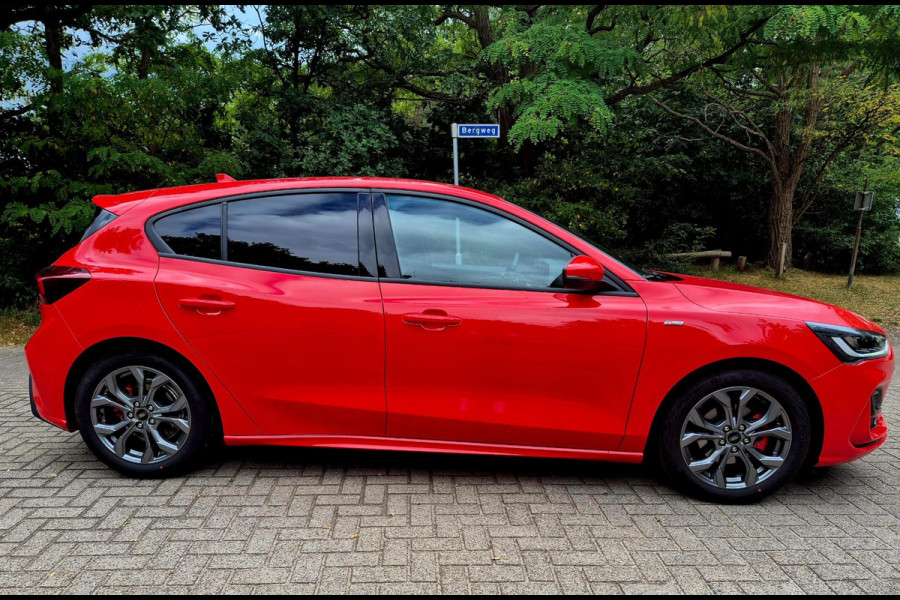 Ford Focus 1.0 EcoBoost Hybrid ST Line
