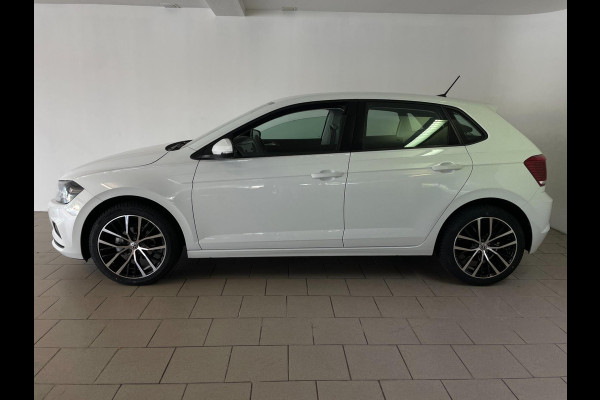 Volkswagen Polo 1.0 TSI Comfortline AIRCO NAVI CRUISE BLUETOOTH APPLE CARPLAY 17 INCH VELGEN ALL SEASON PDC ZEER NETTE AUTO