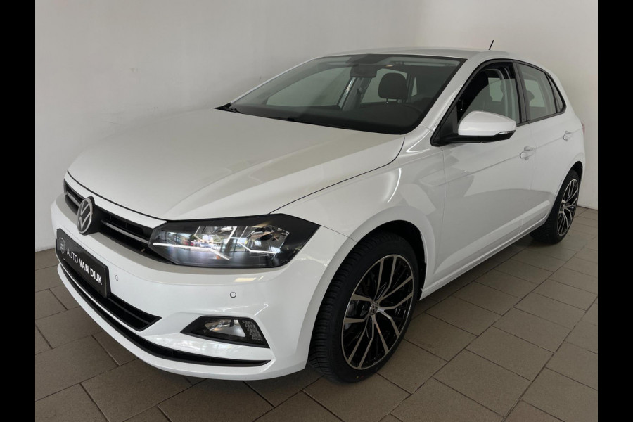 Volkswagen Polo 1.0 TSI Comfortline AIRCO NAVI CRUISE BLUETOOTH APPLE CARPLAY 17 INCH VELGEN ALL SEASON PDC ZEER NETTE AUTO