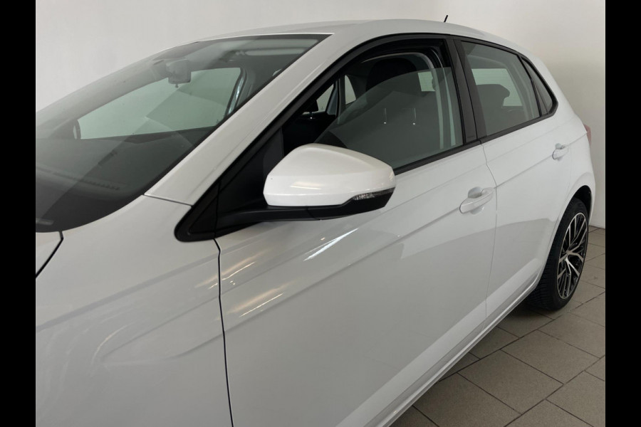 Volkswagen Polo 1.0 TSI Comfortline AIRCO NAVI CRUISE BLUETOOTH APPLE CARPLAY 17 INCH VELGEN ALL SEASON PDC ZEER NETTE AUTO