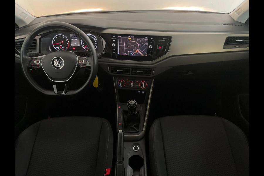 Volkswagen Polo 1.0 TSI Comfortline AIRCO NAVI CRUISE BLUETOOTH APPLE CARPLAY 17 INCH VELGEN ALL SEASON PDC ZEER NETTE AUTO