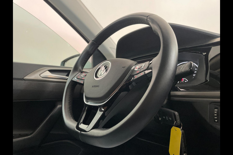 Volkswagen Polo 1.0 TSI Comfortline AIRCO NAVI CRUISE BLUETOOTH APPLE CARPLAY 17 INCH VELGEN ALL SEASON PDC ZEER NETTE AUTO