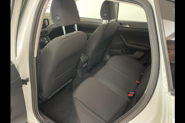 Volkswagen Polo 1.0 TSI Comfortline AIRCO NAVI CRUISE BLUETOOTH APPLE CARPLAY 17 INCH VELGEN ALL SEASON PDC ZEER NETTE AUTO