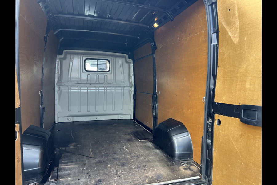 Fiat Ducato 35 2.3 MultiJet L2H2 Automaat