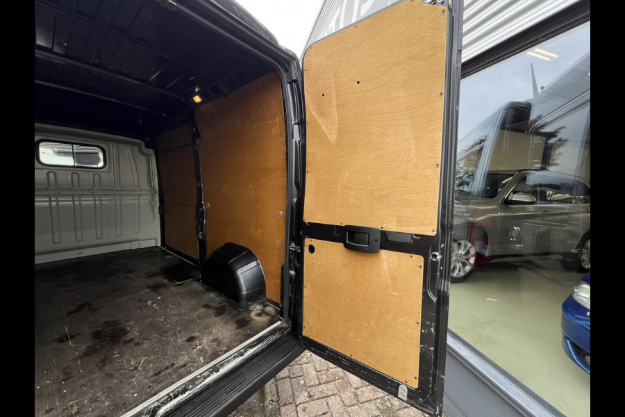 Fiat Ducato 35 2.3 MultiJet L2H2 Automaat