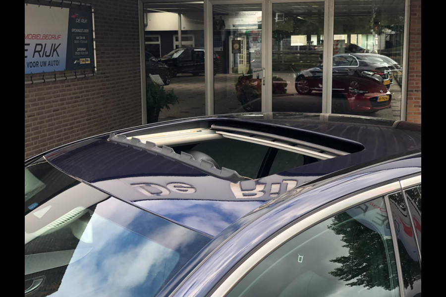 Mercedes-Benz C-Klasse 180 Business Solution Plus Upgr. Ed. | Panoramadak, Carplay/Android, Navi, Camera, Cruise, Climate |