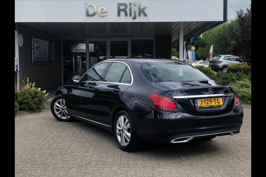 Mercedes-Benz C-Klasse 180 Business Solution Plus Upgr. Ed. | Panoramadak, Carplay/Android, Navi, Camera, Cruise, Climate |