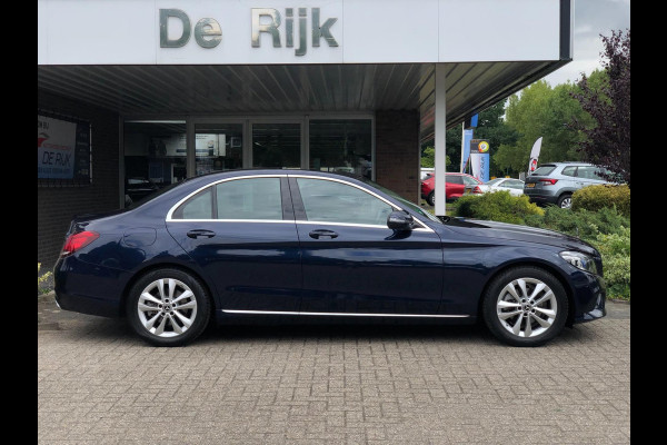 Mercedes-Benz C-Klasse 180 Business Solution Plus Upgr. Ed. | Panoramadak, Carplay/Android, Navi, Camera, Cruise, Climate |