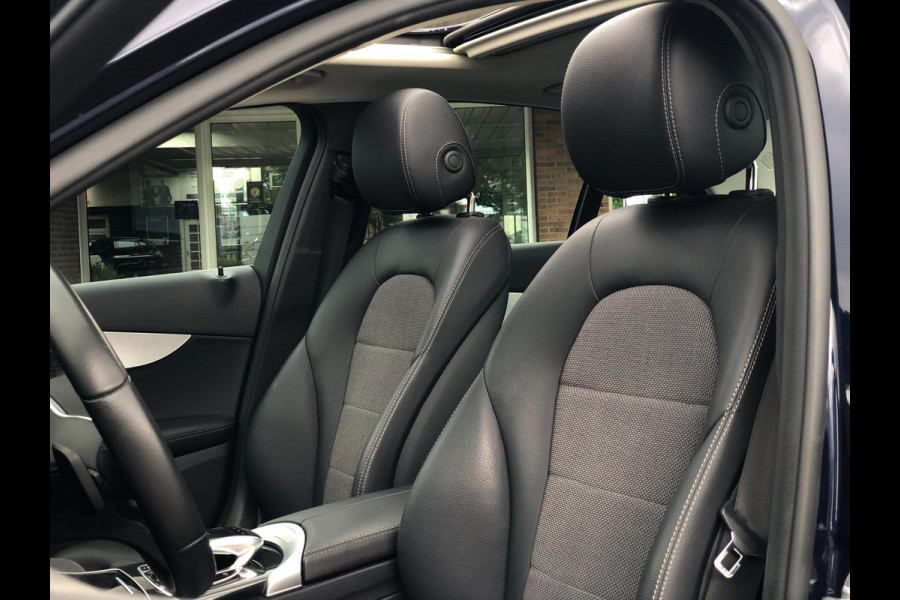 Mercedes-Benz C-Klasse 180 Business Solution Plus Upgr. Ed. | Panoramadak, Carplay/Android, Navi, Camera, Cruise, Climate |