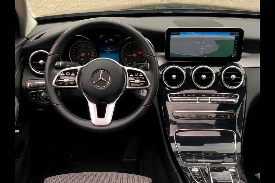Mercedes-Benz C-Klasse 180 Business Solution Plus Upgr. Ed. | Panoramadak, Carplay/Android, Navi, Camera, Cruise, Climate |