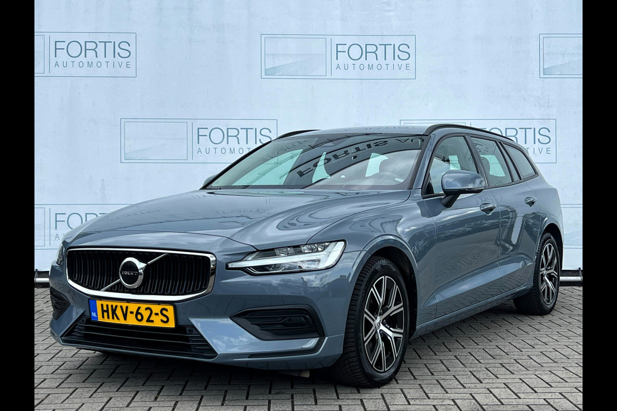 Volvo V60 2.0 B3 Essential STUURWIEL VERW | STOELVERW | GOOGLE MAPS | CAMERA | Volvo V60 2.0 B3 Essential STUURWIEL VERW | STOELVERW | GOOGLE MAPS | CAMERA |