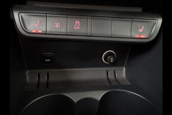 Audi A1 Sportback 1.4 -16V TFSI - Airco I Xenon I Sport velgen I Trekhaak I Dealer onderhouden