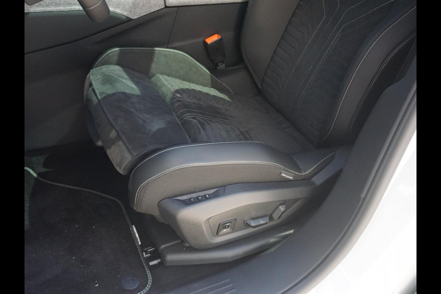 Peugeot 3008 1.6 plug-in Hybrid 195 GT ELEKTRISCHE STOEL- EN ACHTERKLEPBEDIENING | 360° CAMERA | NAVIGATIE & CARPLAY | E.C.C. |