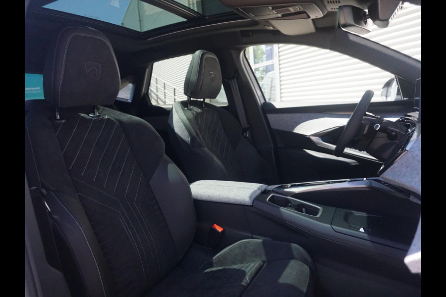 Peugeot 3008 1.6 plug-in Hybrid 195 GT ELEKTRISCHE STOEL- EN ACHTERKLEPBEDIENING | 360° CAMERA | NAVIGATIE & CARPLAY | E.C.C. |