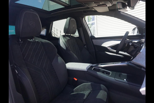 Peugeot 3008 1.6 plug-in Hybrid 195 GT ELEKTRISCHE STOEL- EN ACHTERKLEPBEDIENING | 360° CAMERA | NAVIGATIE & CARPLAY | E.C.C. |