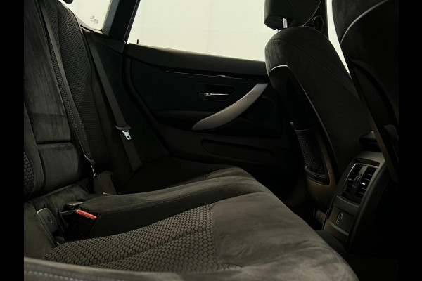 BMW 4 Serie Gran Coupé 420d / M Pakket / CarPlay / Stoelverwarming