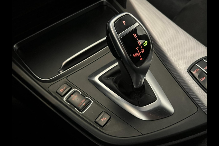 BMW 4 Serie Gran Coupé 420d / M Pakket / CarPlay / Stoelverwarming