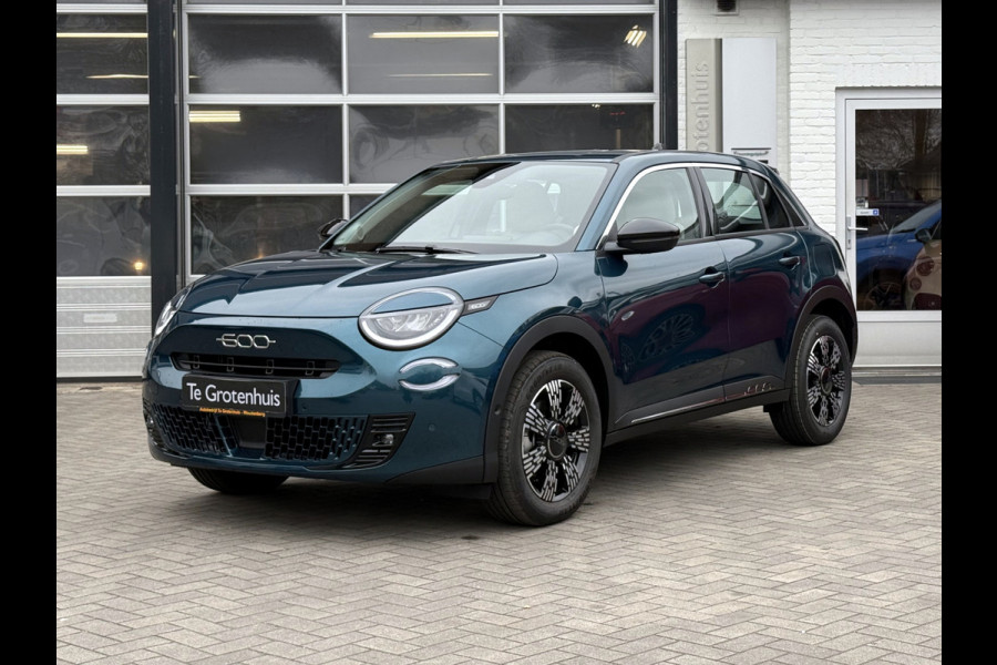 Fiat 600 Urban | Pack Style | Pack Comfort | 1.2 Hybrid 136 PK