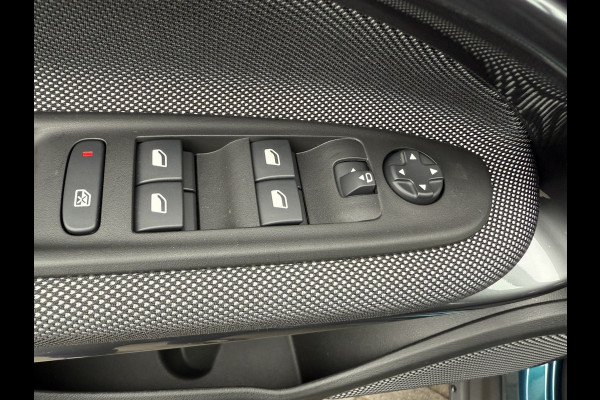 Fiat 600 Urban | Pack Style | Pack Comfort | 1.2 Hybrid 136 PK