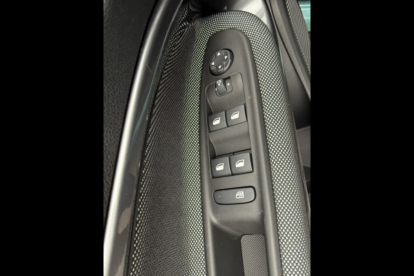 Fiat 600 Urban Pack Style Pack Comfort 1.2 Hybrid 136