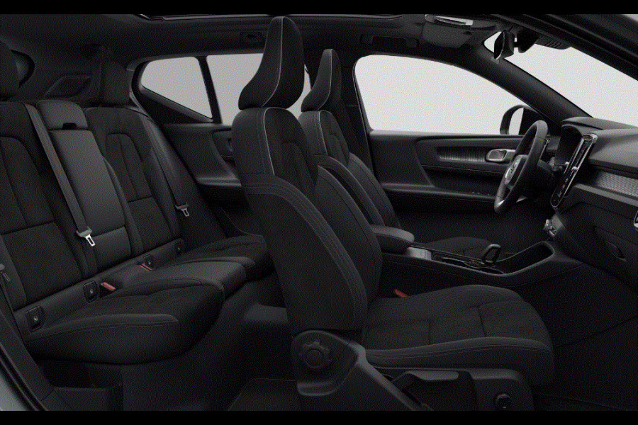 Volvo EX40 252PK Single Motor Extended Range Plus 82 kWh / Lounge pakket / Extra getint glas / Panoramadak / 360 camera / 20'' velgen / Zwart dak