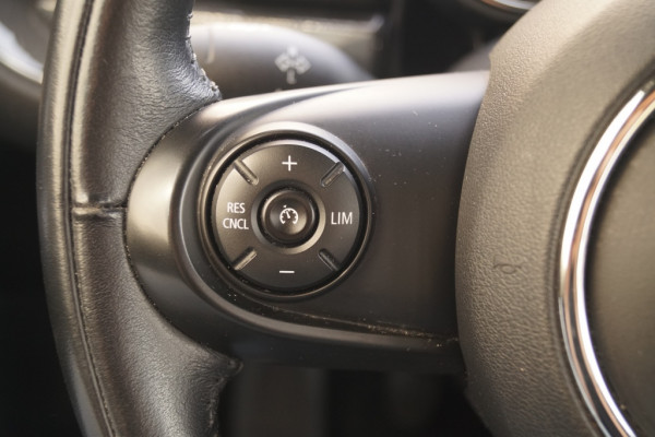 MINI Clubman 1.5 Cooper Business Edition -NAVI-ECC-PDC-