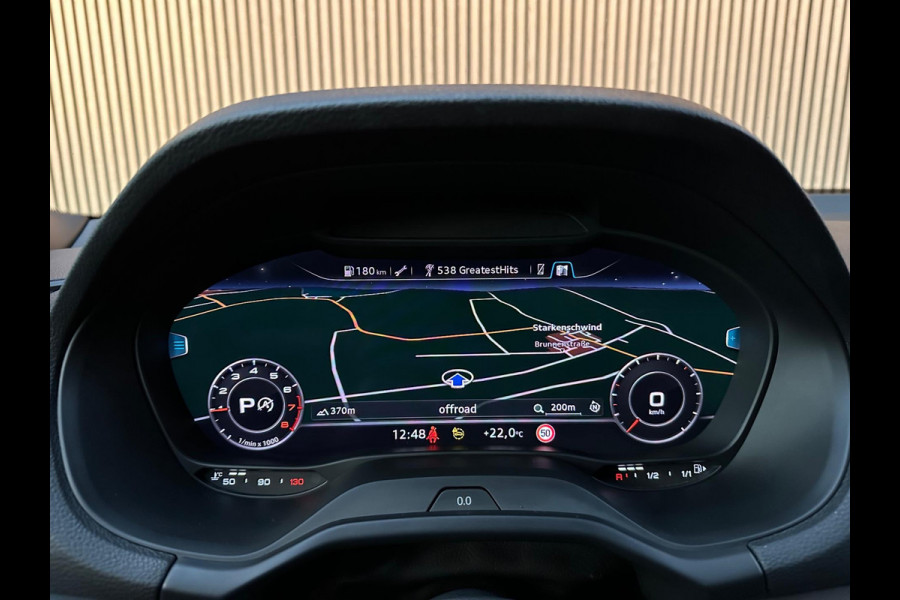 Audi Q2 35 TFSI S Line 150PK - Trekhaak, Carplay - Navigatie