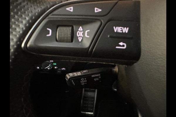 Audi Q2 35 TFSI S Line 150PK - Trekhaak, Carplay - Navigatie