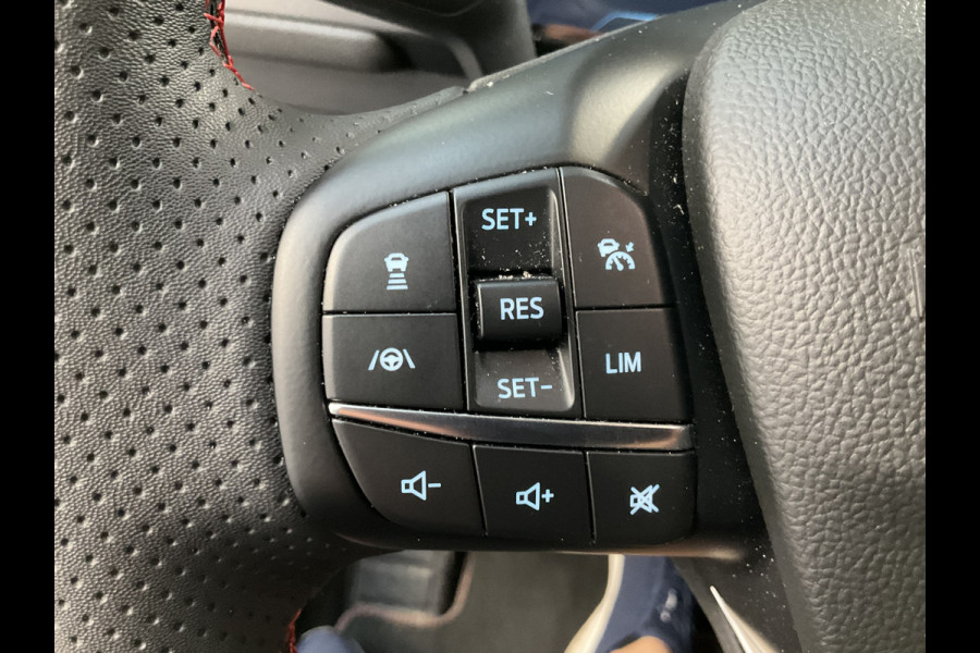 Ford Kuga 2.5 225 pk Plug-in Hybrid ST-Line X Adaptive Cruise Control, Climate Control, Achteruitrijcamera