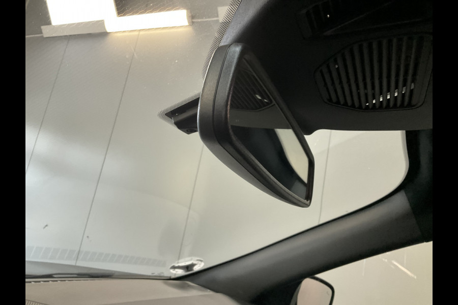 Ford Kuga 2.5 225 pk Plug-in Hybrid ST-Line X Adaptive Cruise Control, Climate Control, Achteruitrijcamera