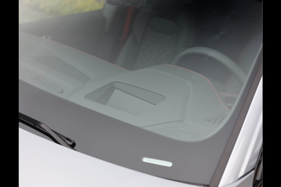 Audi Q8 60 TFSIe Quattro | Full option! - B&O - Massage - HUD - Trekhaak