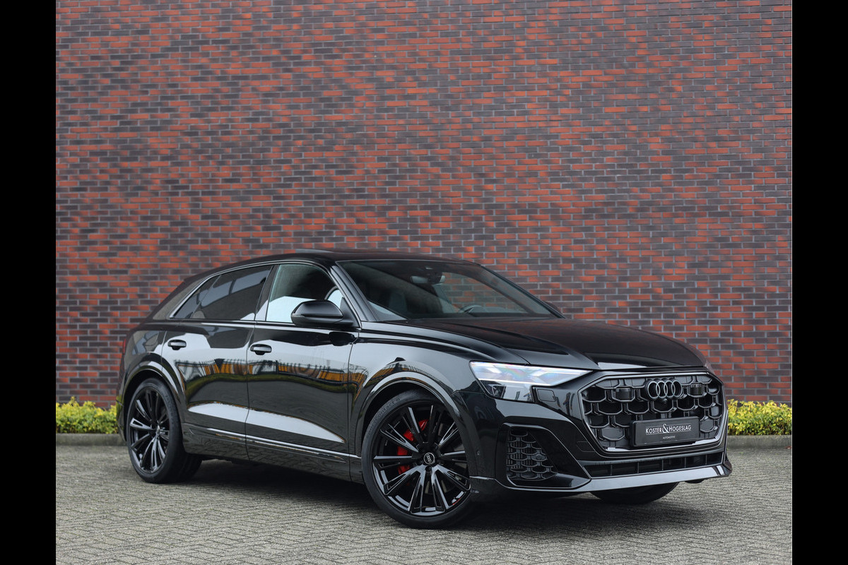 Audi Q8 60 TFSIe Quattro *Pano*Trekhaak*Matrix*B&O* Audi Q8 60 TFSIe Quattro *Pano*Trekhaak*Matrix*B&O*