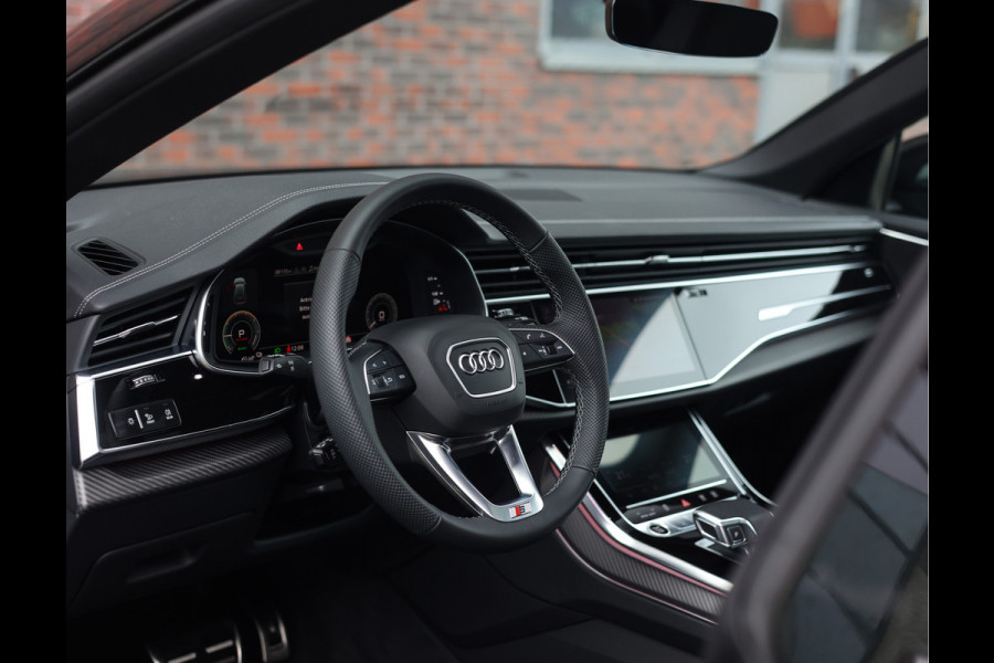 Audi Q8 60 TFSIe Quattro *Pano*Trekhaak*Matrix*B&O*