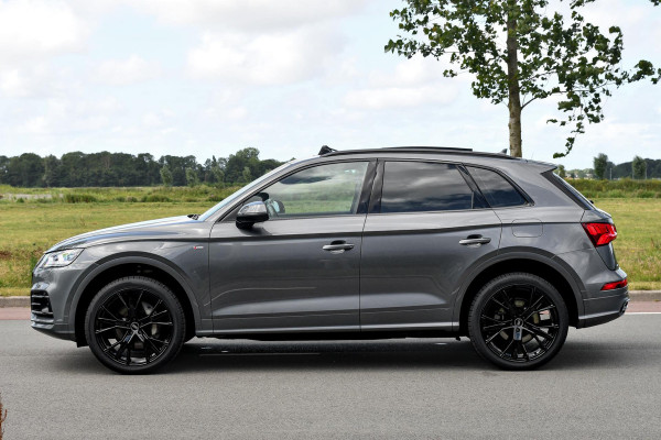 Audi Q5 50 TFSI e quattro 3X S-Line. Pano, Memory, Massage, ACC, Keyless, Camera, Matrix, CarPlay!