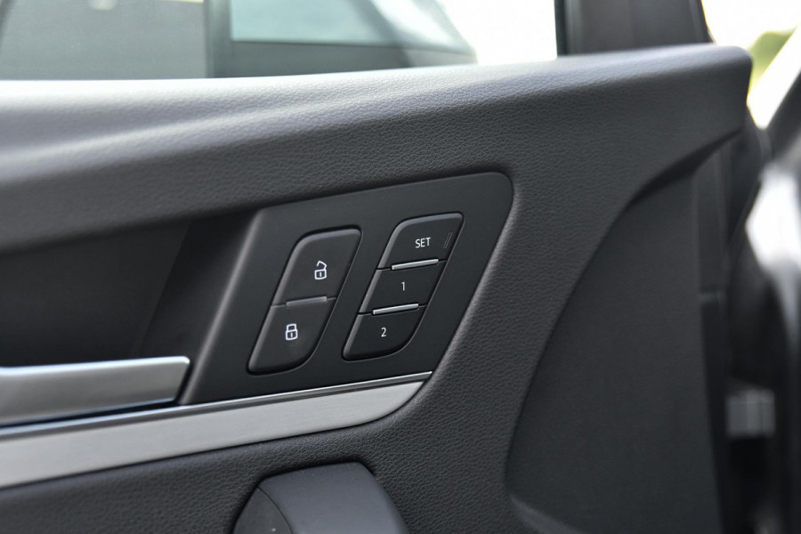 Audi Q5 50 TFSI e quattro 3X S-Line. Pano, Memory, Massage, ACC, Keyless, Camera, Matrix, CarPlay!