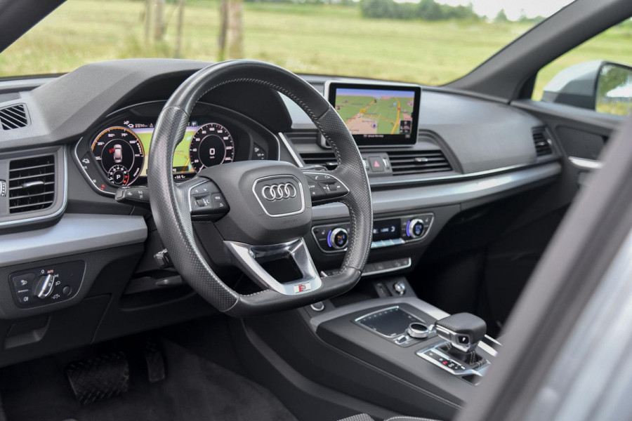 Audi Q5 50 TFSI e quattro 3X S-Line. Pano, Memory, Massage, ACC, Keyless, Camera, Matrix, CarPlay!