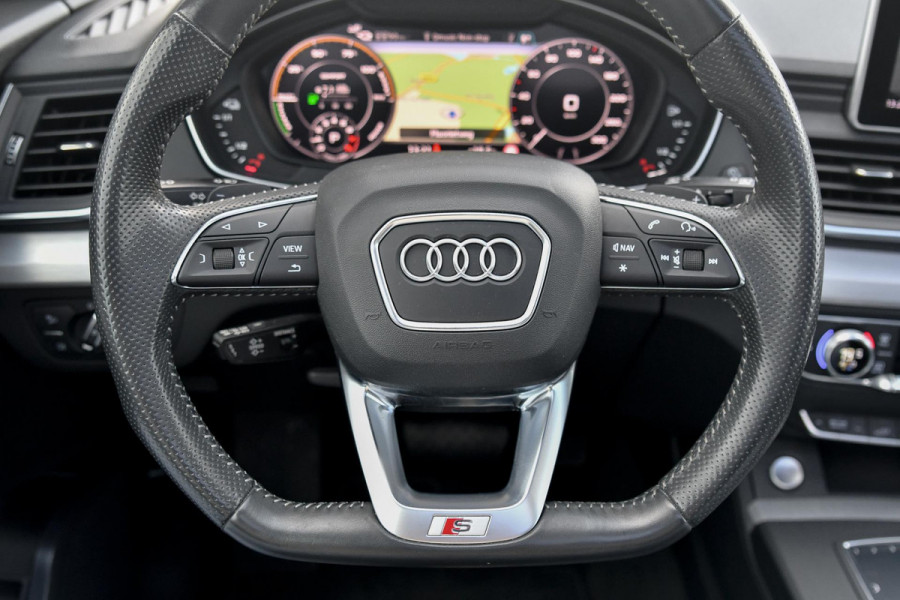 Audi Q5 50 TFSI e quattro 3X S-Line. Pano, Memory, Massage, ACC, Keyless, Camera, Matrix, CarPlay!